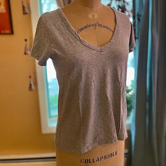 SYNERGY ORGANIC CLOTHING | heather gray v neck t shirt XS - Picture 1 of 7